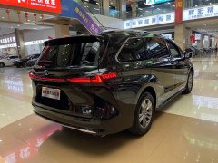 Toyota Sienna 2.5L Hybrid Comfort Edition - ფოტო 8