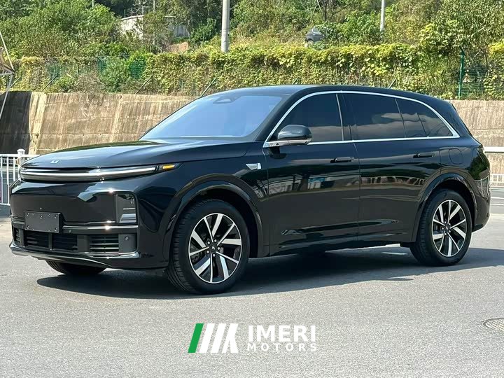 Li Auto L7 Pro - ავტომობილი ჩინეთიდან