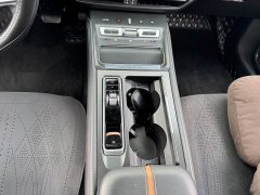 Lincoln Z 2.0T Premium Edition - ფოტო 11