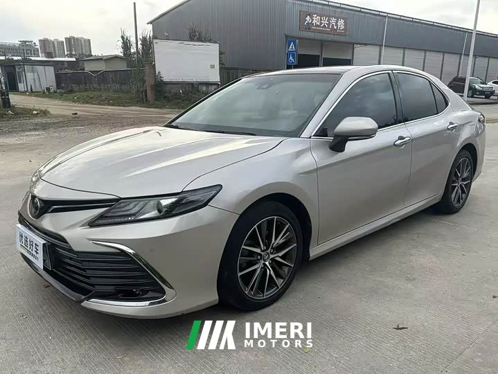 Toyota Camry 2.5G Luxury - ავტომობილი ჩინეთიდან