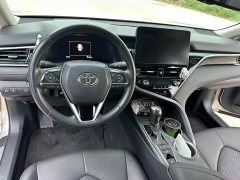 Toyota Camry 2.5G Luxury - ფოტო 3