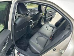 Toyota Camry 2.5G Luxury - ფოტო 5