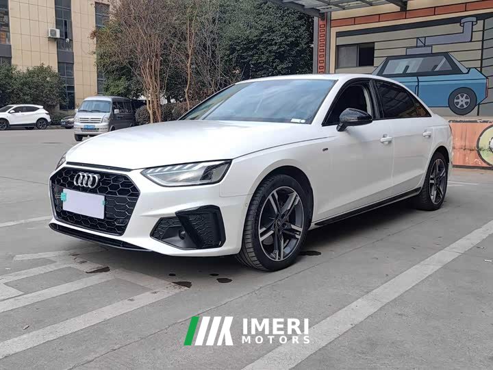 Audi A4L 40 TFSI Luxury Dynamic - ავტომობილი ჩინეთიდან