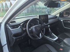Toyota RAV4 2020 2.0L CVT FWD Fashion Edition - ფოტო 13