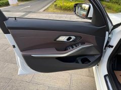 BMW 3 Series 325Li M Sport Package - ფოტო 17