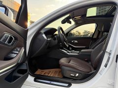 BMW 3 Series 325Li M Sport Package - ფოტო 4