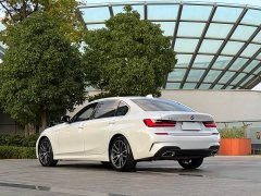 BMW 3 Series 325Li M Sport Package - ფოტო 9