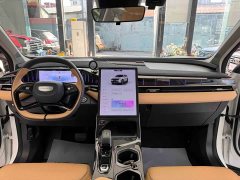 Geely Boyue L 2023 1.5TD DCT Luxury - ფოტო 13