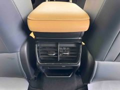 Geely Boyue L 2023 1.5TD DCT Luxury - ფოტო 15