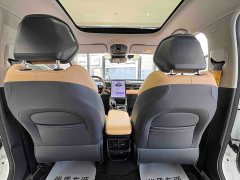 Geely Boyue L 2023 1.5TD DCT Luxury - ფოტო 16