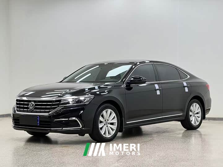 Volkswagen Passat 330TSI Elite