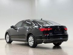 Volkswagen Passat 330TSI Elite - ფოტო 6