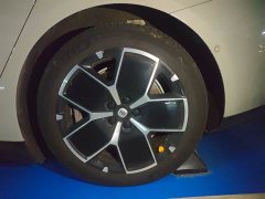 Xiaomi SU7 2024 Rear-Wheel Drive Ultra-Long Range Advanced Autonomous Driving Pro - ფოტო 7