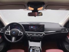 BMW i3 eDrive 35 L - ფოტო 13