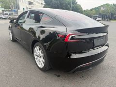 Tesla Model 3 Long Range All-Wheel Drive - ფოტო 4