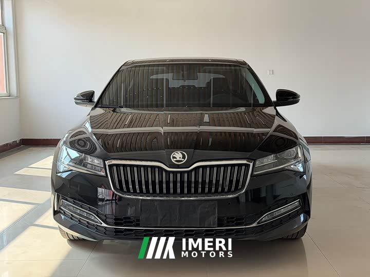 Skoda Superb TSI280 DSG Prestige - ავტომობილი ჩინეთიდან