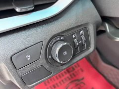 Volkswagen Viloran 2020 Mild Hybrid Redline 530T Automatic Luxury Edition (5 2 Seating) - ფოტო 10