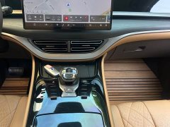 Denza BYD Denza D9 2022 EV 600 AWD Flagship - ფოტო 12