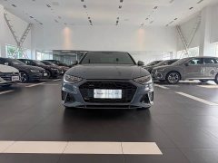 Audi A4L 40 TFSI quattro RS Package Dynamic Edition - ფოტო 2