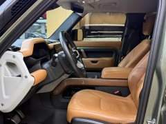 Land Rover Defender 2023 Facelift 110 3.0T P400 Dark Edition - ფოტო 5