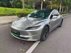Tesla Model 3 Rear-Wheel Drive - ფოტო 3