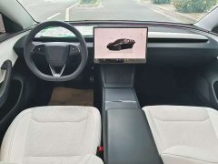 Tesla Model 3 Rear-Wheel Drive - ფოტო 4