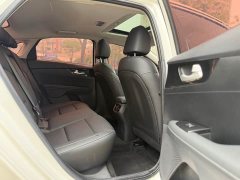 Kia K3 2021 Facelift 1.5L CVT Fashion Edition - ფოტო 9
