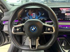 BMW i5 eDrive 35L Premium M Sport Package - ფოტო 13
