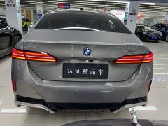 BMW i5 eDrive 35L Premium M Sport Package - ფოტო 4