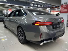 BMW i5 eDrive 35L Premium M Sport Package - ფოტო 5