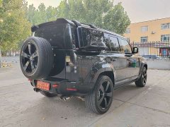 Land Rover Defender 110 3.0T P400 Dark Edition - ფოტო 4