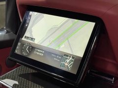 Rolls-Royce Cullinan Five-Seater - ფოტო 8