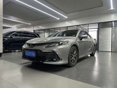 Toyota Camry 2.5G Luxury - ფოტო 1