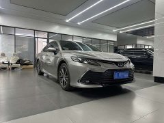 Toyota Camry 2.5G Luxury - ფოტო 3