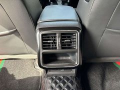 Volkswagen Passat 280TSI Elite - ფოტო 17