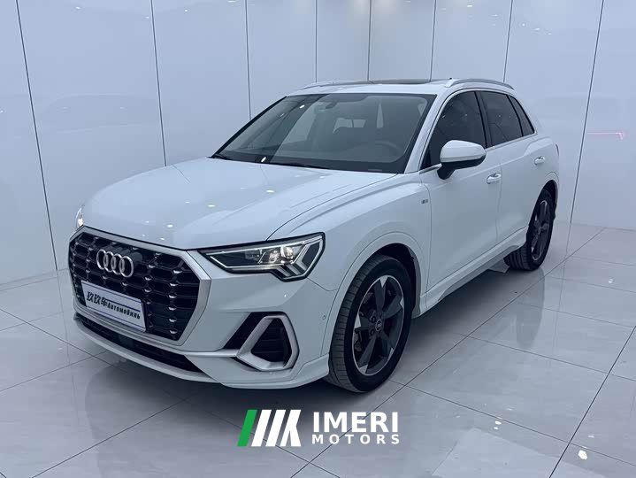 Audi Q3 35 TFSI Fashion Dynamic