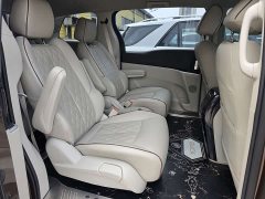 Buick GL8 Land Official Business Class 652T Comfort Edition - ფოტო 11