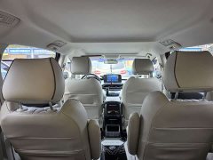Buick GL8 Land Official Business Class 652T Comfort Edition - ფოტო 13