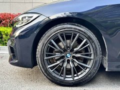 BMW 3 Series 325Li M Sport Package - ფოტო 12
