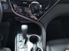 Toyota Camry 2021 Hybrid Luxury - ფოტო 9