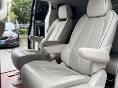 Buick GL8 Land Business Class 652T Luxury - ფოტო 11