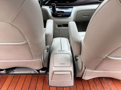 Buick GL8 Land Business Class 652T Luxury - ფოტო 18