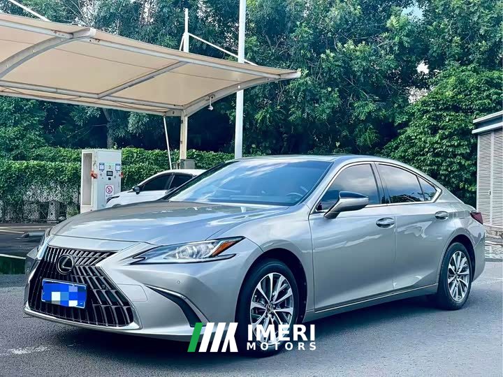 Lexus ES 200 Excellence Edition - ავტომობილი ჩინეთიდან