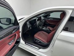 BMW 5 Series Facelift 525Li M Sport Package - ფოტო 5