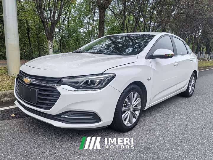 Chevrolet Cruze 320 Automatic Enjoy Sunroof Edition