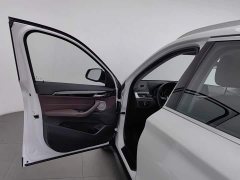 BMW X1 sDrive25Li Leading Edition - ფოტო 8