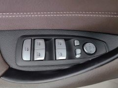 BMW X1 sDrive25Li Leading Edition - ფოტო 9