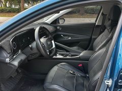 Hyundai Elantra 2022 1.5L CVT Luxury - ფოტო 11