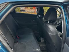 Hyundai Elantra 2022 1.5L CVT Luxury - ფოტო 12