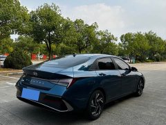 Hyundai Elantra 2022 1.5L CVT Luxury - ფოტო 6